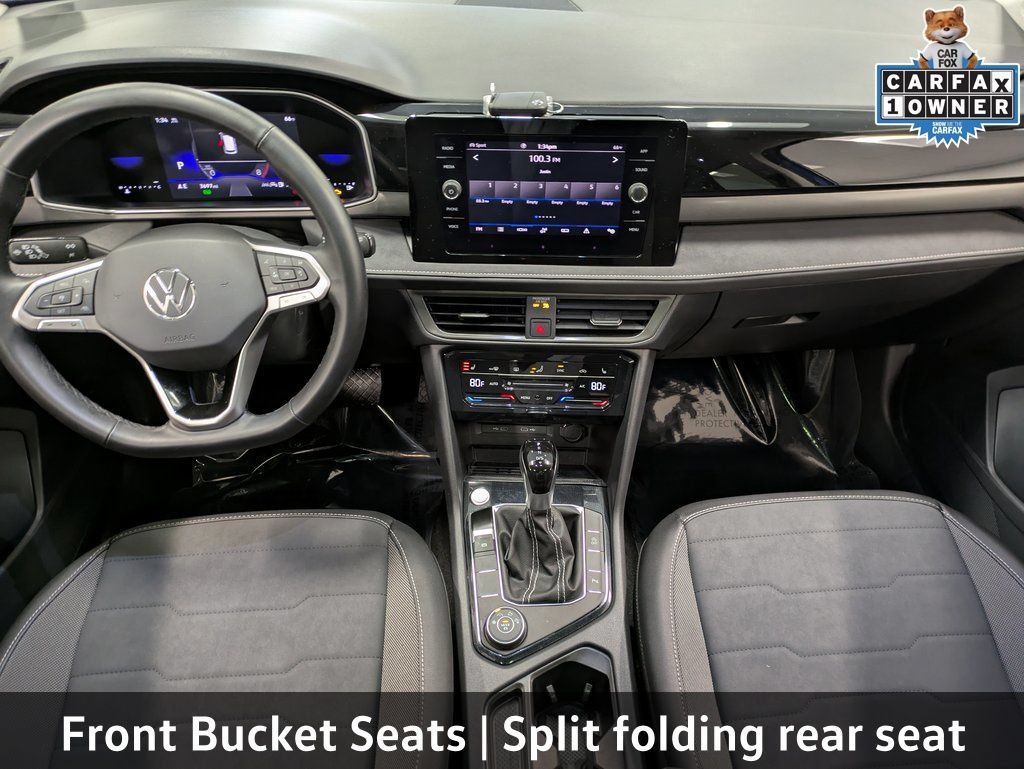 Used 2025 Volkswagen Taos SE AWD/4WD image 29
