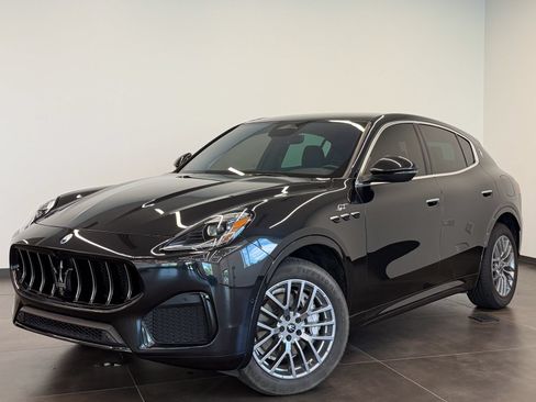 Used 2024 Maserati Grecale GT AWD/4WD image 45