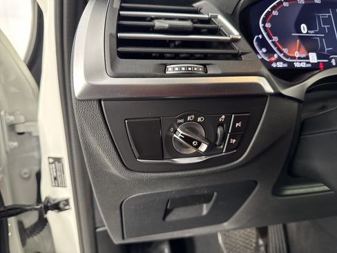 Used 2023 BMW X3 sDrive30i w/ Convenience Package RWD image 25