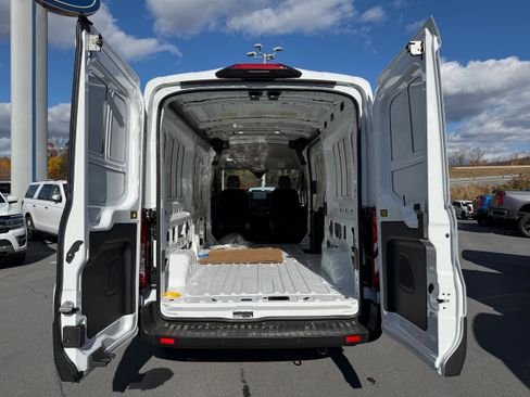 New 2026 Ford Transit 250 148 Medium Roof Extended AWD image 7