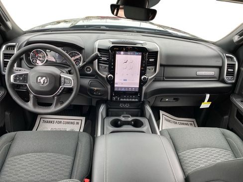 New 2026 RAM 2500 Big Horn AWD/4WD image 12