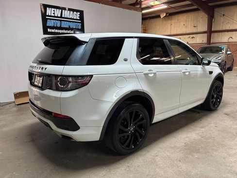 Used 2017 Land Rover Discovery Sport HSE AWD/4WD image 6