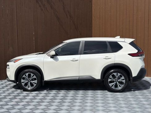 Used 2023 Nissan Rogue SV FWD image 13