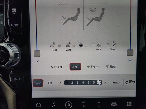 Used 2022 RAM 2500 Laramie image 26