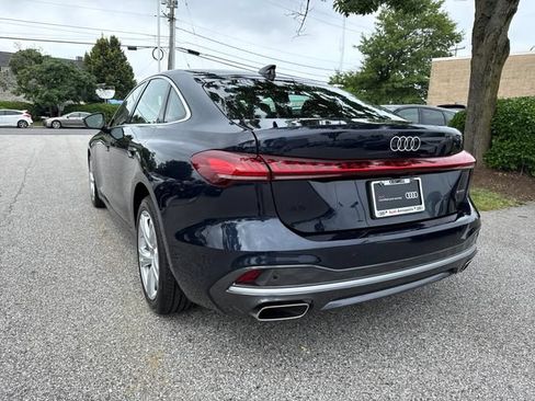 Used 2025 Audi A5 2.0T Premium w/ Convenience Package AWD/4WD image 4