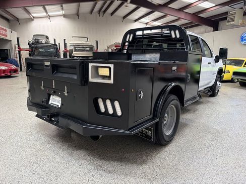 Used 2020 Chevrolet Silverado 3500 W/T w/ WT Convenience Package AWD/4WD image 7