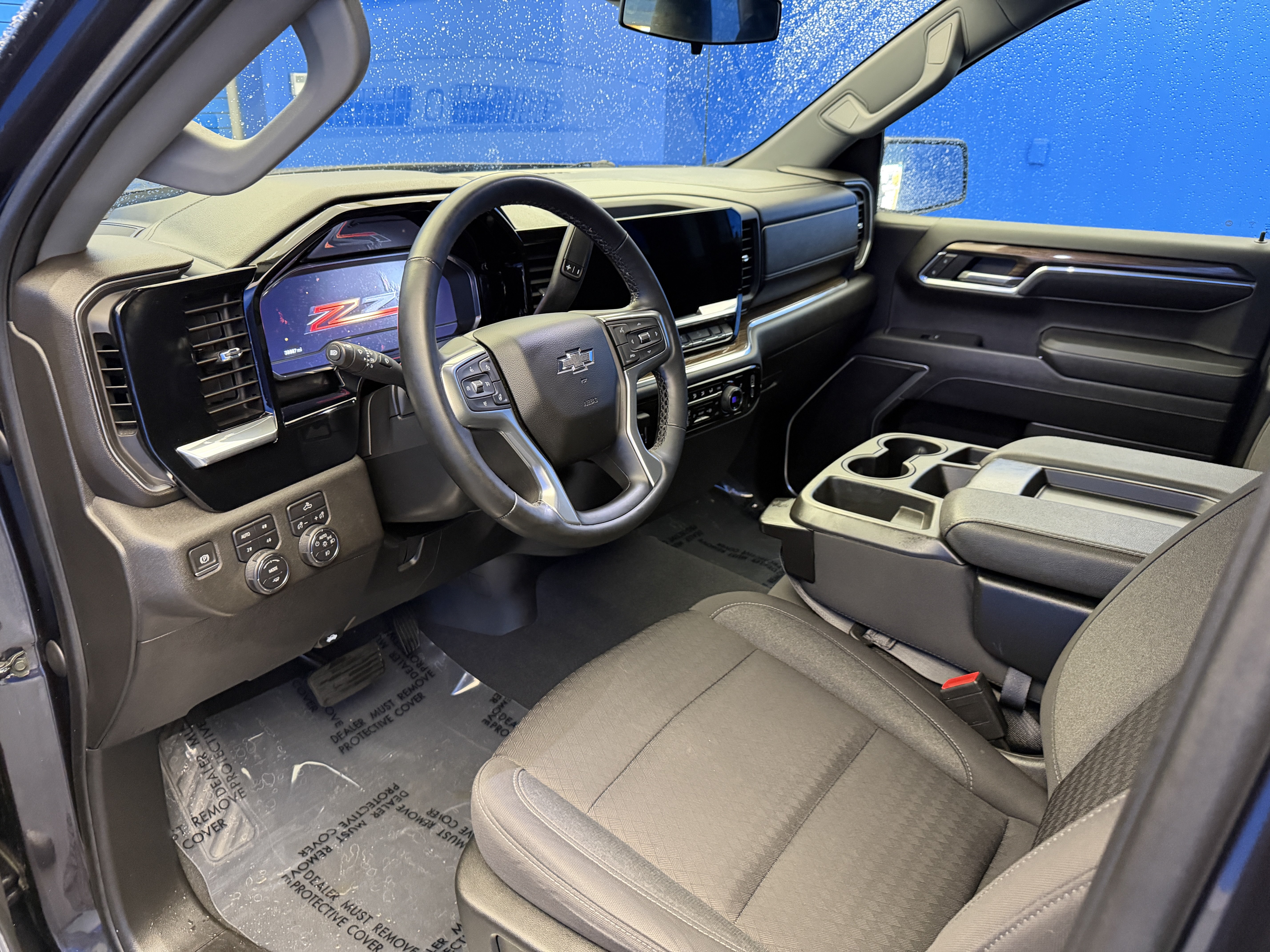 Used 2023 Chevrolet Silverado 1500 RST AWD/4WD image 12