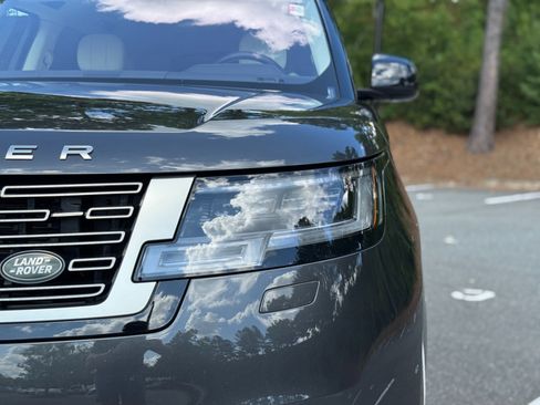 Used 2023 Land Rover Range Rover SE AWD/4WD image 20