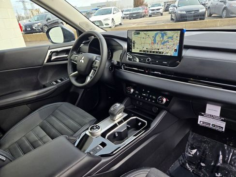 New 2026 Mitsubishi Outlander SEL AWD/4WD image 5