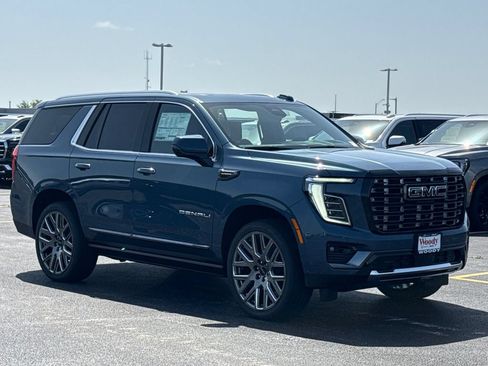 New 2026 GMC Yukon Denali Ultimate AWD/4WD image 6