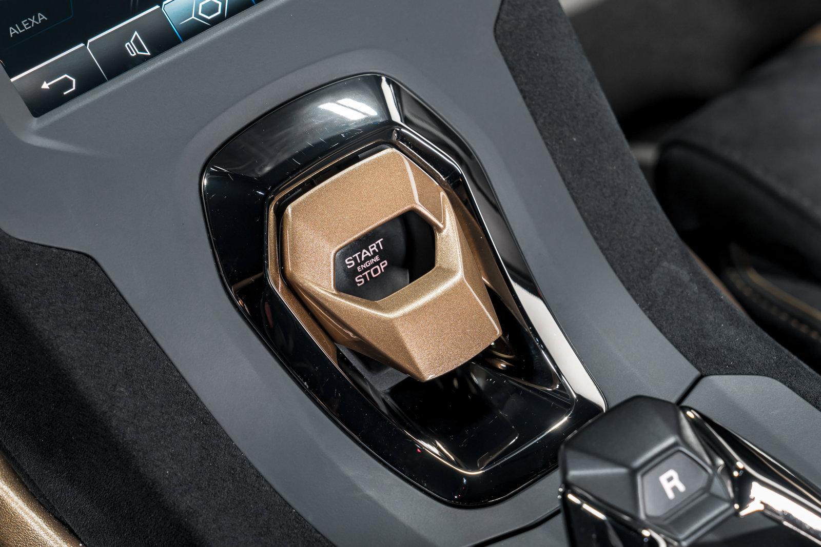 Used 2022 Lamborghini Huracan STO RWD image 30