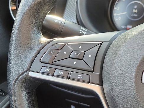 Used 2023 Nissan Kicks SV image 13