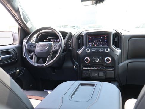 Used 2020 GMC Sierra 1500 AT4 w/ AT4 Premium Package AWD/4WD image 12