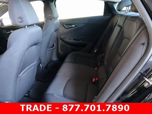 Used 2017 Chevrolet Malibu LS image 13
