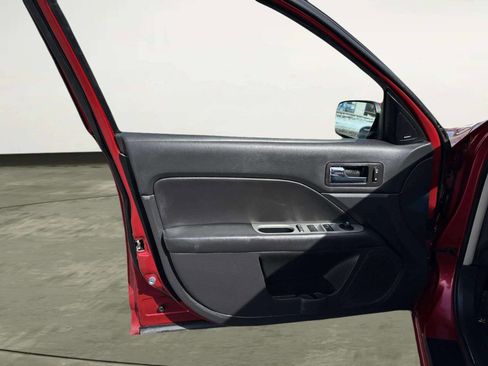 Used 2012 Ford Fusion SEL image 10
