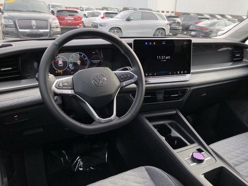 New 2026 Volkswagen Tiguan S image 14