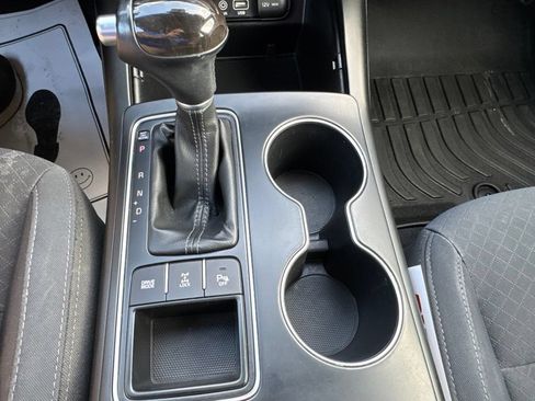 Used 2018 Kia Sorento AWD image 18