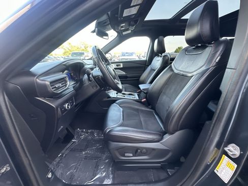 Used 2023 Ford Explorer ST w/ Equipment Group 401A AWD/4WD image 21