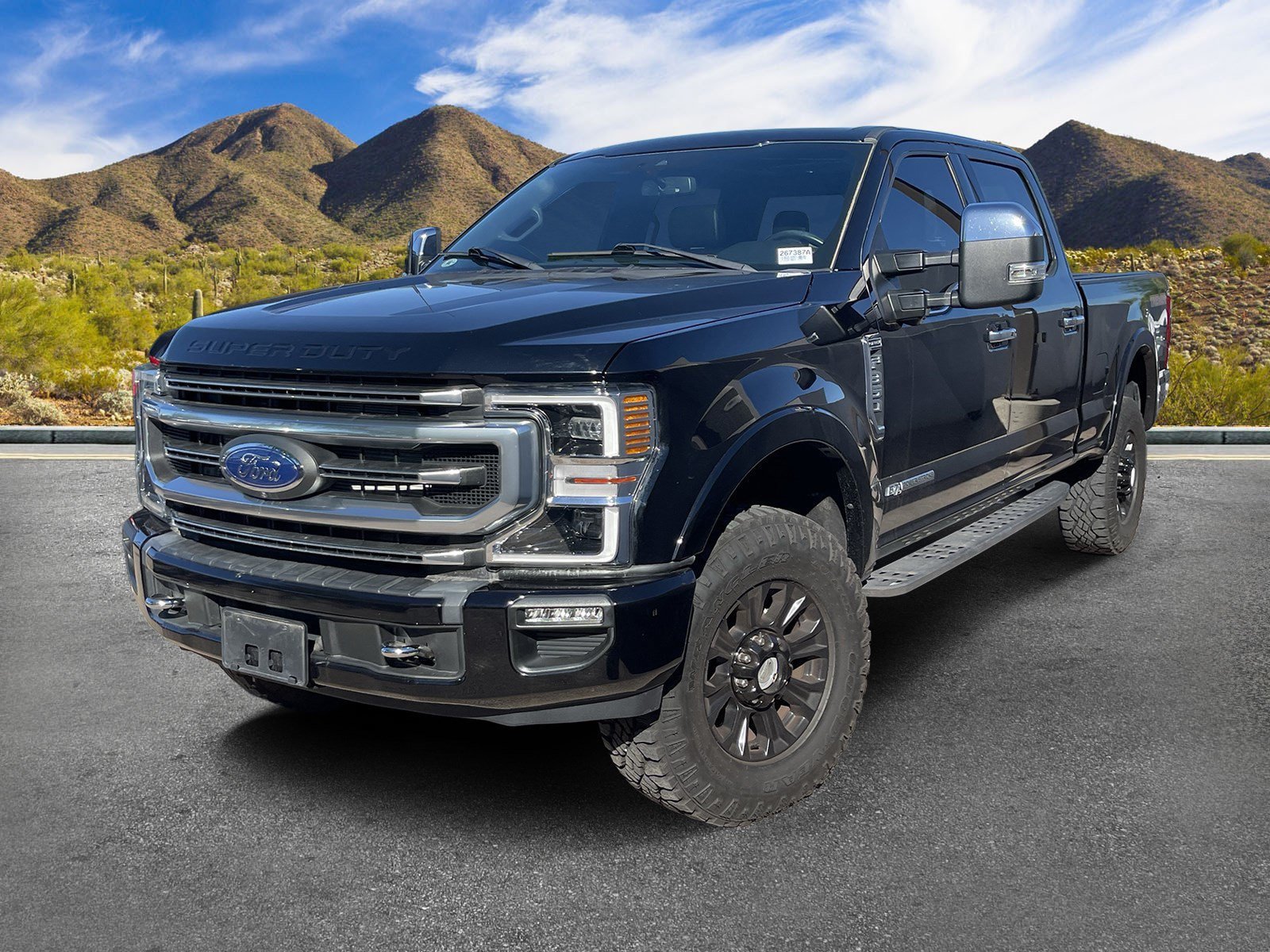 Used 2022 Ford F350 Platinum w/ Tremor Off-Road Package AWD/4WD image 15