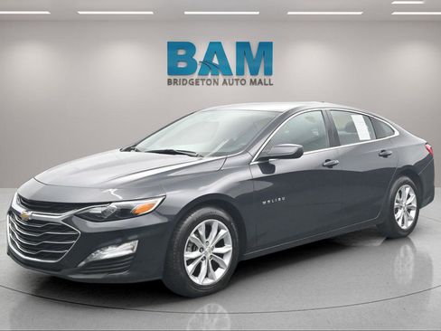 Used 2023 Chevrolet Malibu LT FWD image 3