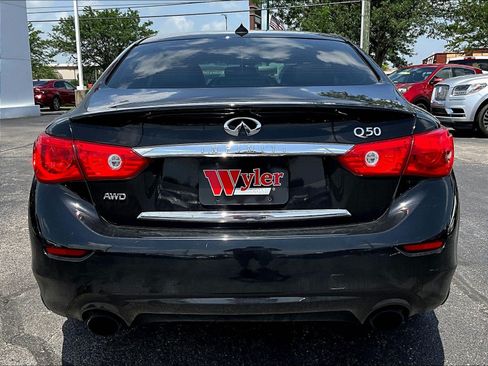 Used 2017 INFINITI Q50 Signature Edition w/ Cargo Package (L95) AWD/4WD image 5