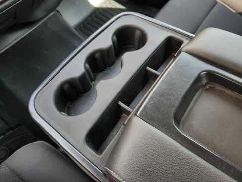 Used 2019 Chevrolet Silverado 1500 LT AWD/4WD image 22