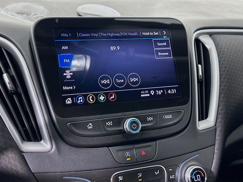 Used 2023 Chevrolet Malibu LT w/ Sport Edition image 19