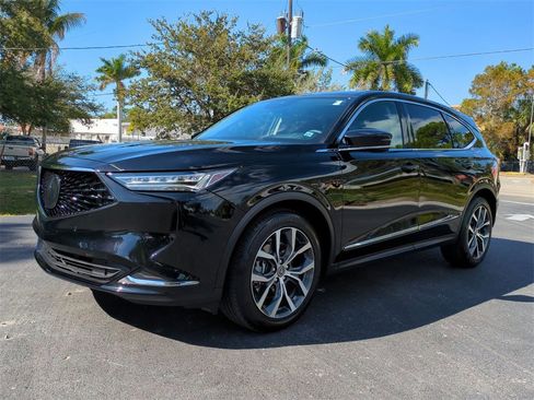 Certified 2023 Acura MDX FWD w/ Technology Package image 8