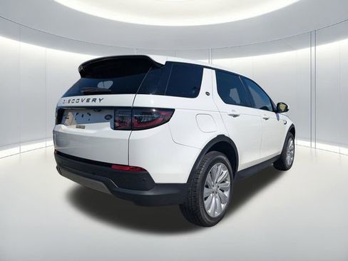 Used 2020 Land Rover Discovery Sport SE image 5