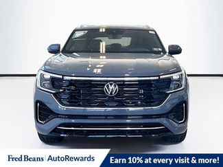New 2026 Volkswagen Atlas Cross Sport SEL Premium R-Line AWD/4WD video 2