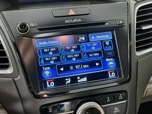 Used 2018 Acura RDX w/ Tech & AcuraWatch Plus Pack FWD image 19