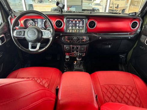 Used 2020 Jeep Wrangler Unlimited Rubicon AWD/4WD image 24