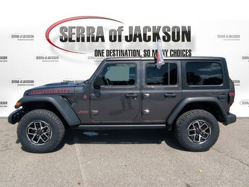 Used 2024 Jeep Wrangler Unlimited Rubicon image 6