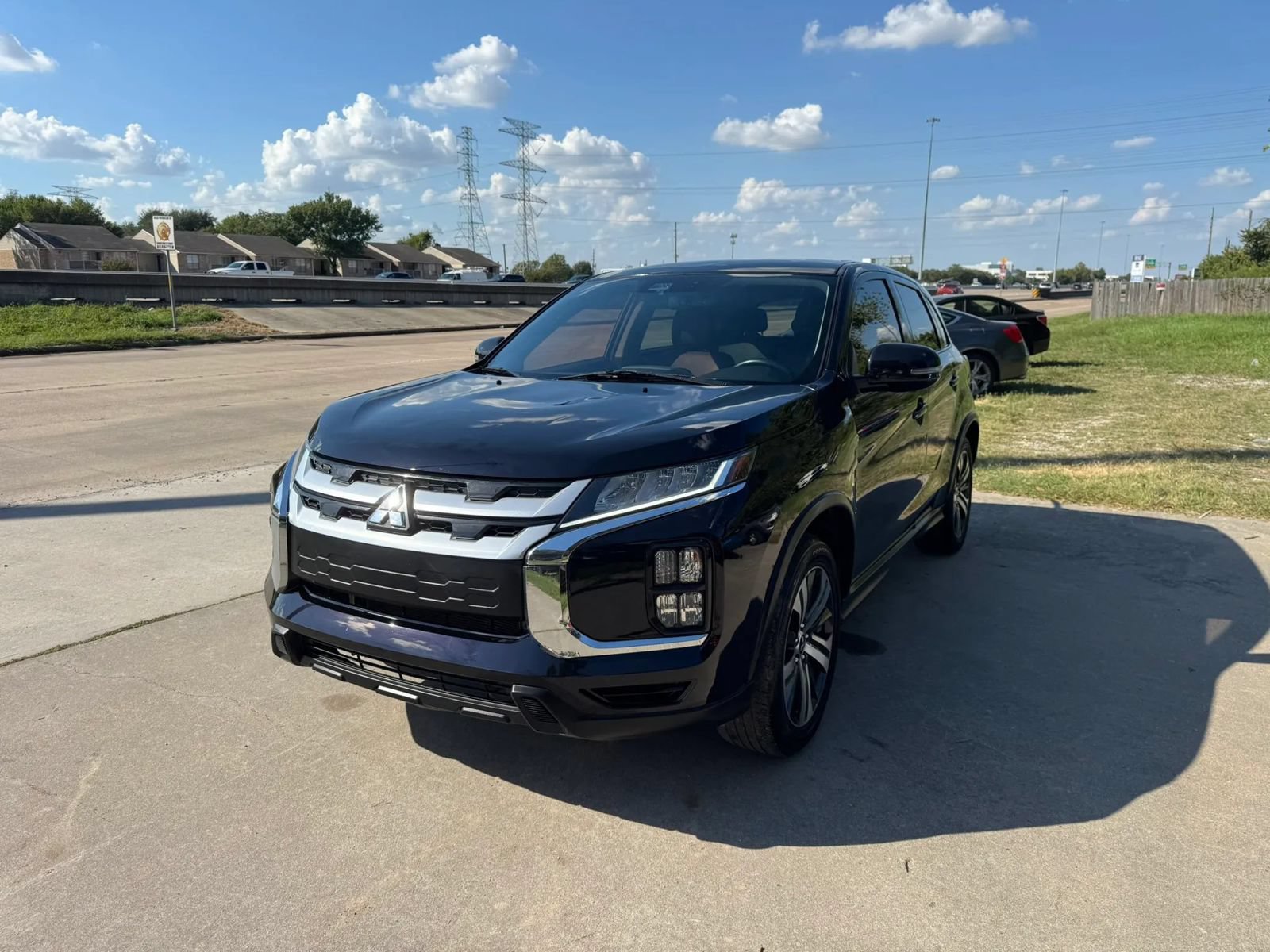 Used 2022 Mitsubishi Outlander Sport SE AWD/4WD image 1