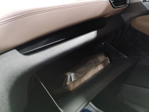 Used 2020 Hyundai Santa Fe SE image 39