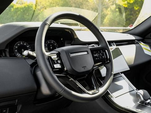 New 2026 Land Rover Range Rover Evoque S AWD/4WD image 22