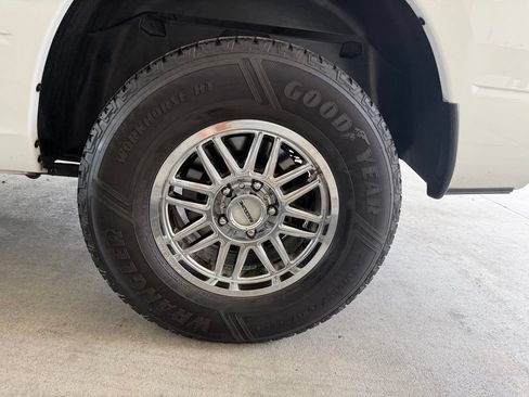 Used 2018 RAM 1500 Tradesman AWD/4WD image 16