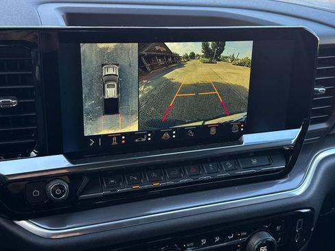 New 2026 Chevrolet Silverado 1500 High Country w/ Midnight Edition AWD/4WD image 19