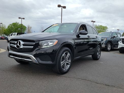 Used 2019 Mercedes-Benz GLC 300 4MATIC image 7