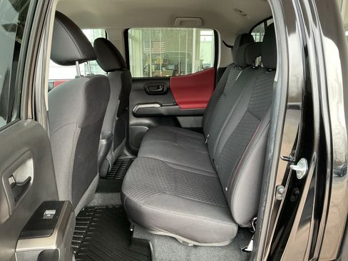 Used 2023 Toyota Tacoma SR5 image 18