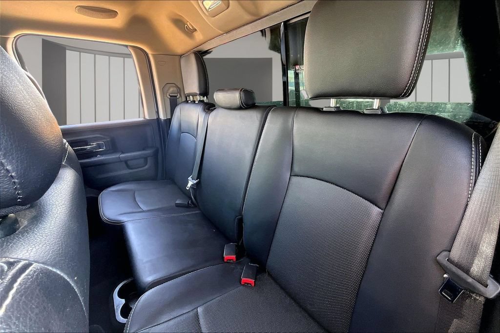 Used 2017 RAM 1500 Laramie RWD image 28
