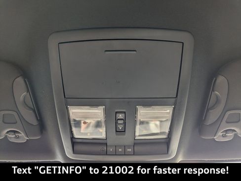 Used 2015 Dodge Challenger R/T Plus image 24