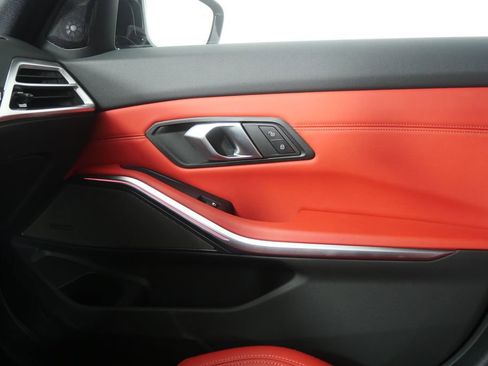 Used 2025 BMW M3 Competition image 29