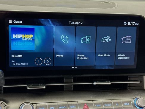 Used 2024 Hyundai Kona SEL FWD image 12