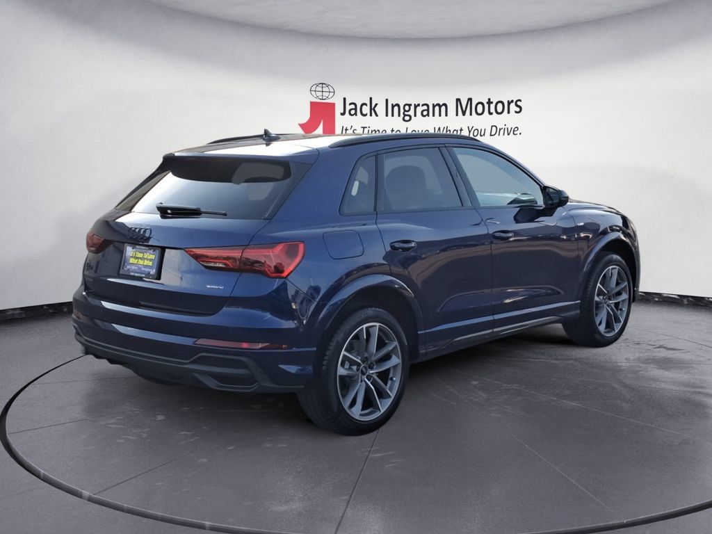 Used 2025 Audi Q3 2.0T Premium AWD/4WD image 5