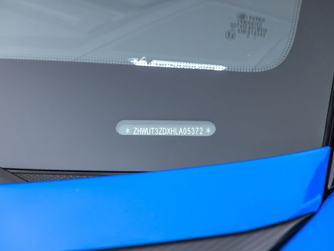 Used 2017 Lamborghini Aventador LP 750-4 Superveloce image 22