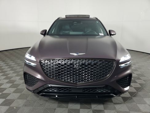 Used 2023 Genesis GV70 2.5T w/ Sport Prestige Package image 9