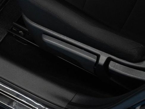 Used 2025 Nissan Sentra S FWD image 14