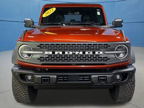 Used 2023 Ford Bronco Badlands image 2