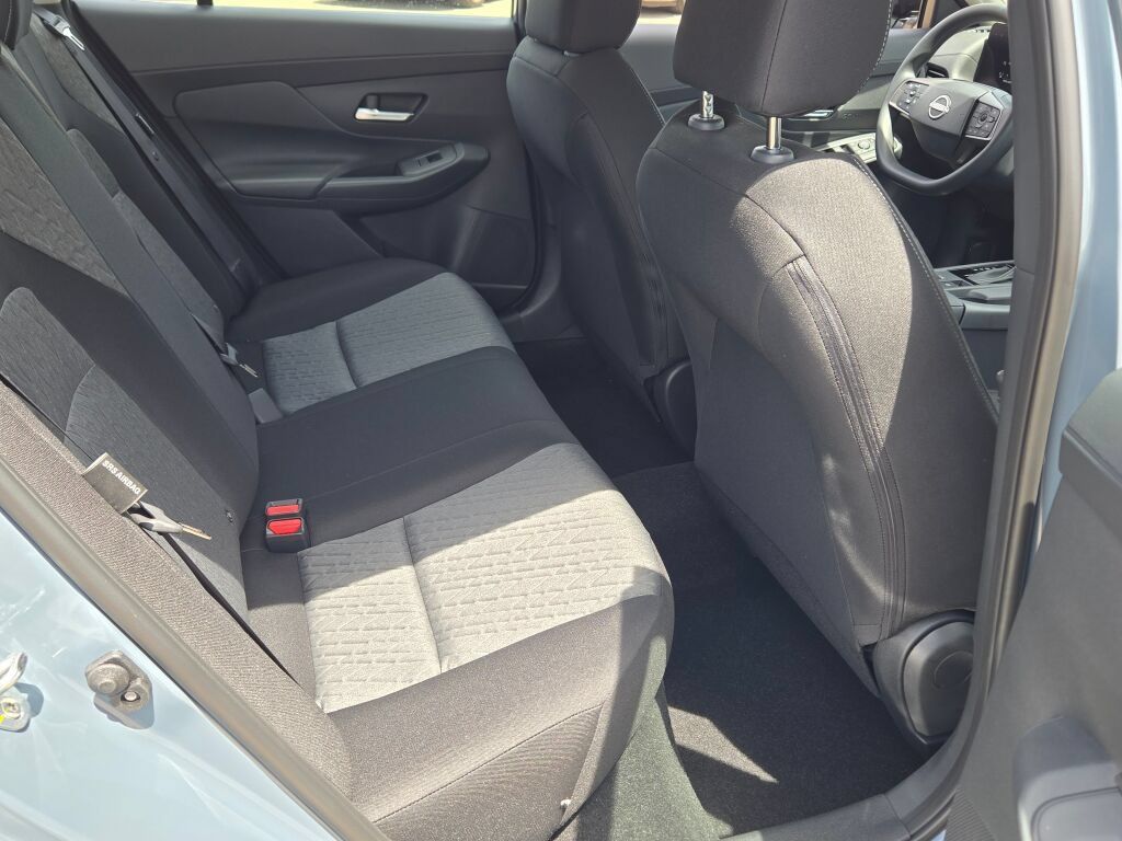 Used 2026 Nissan Sentra SV w/ Floor Mat Package FWD image 8
